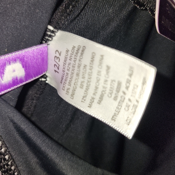 Alia One-Piece Tommy Control - Picture 5 of 6